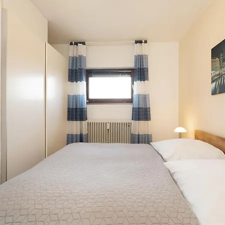 Haus Strandburg Segelboot